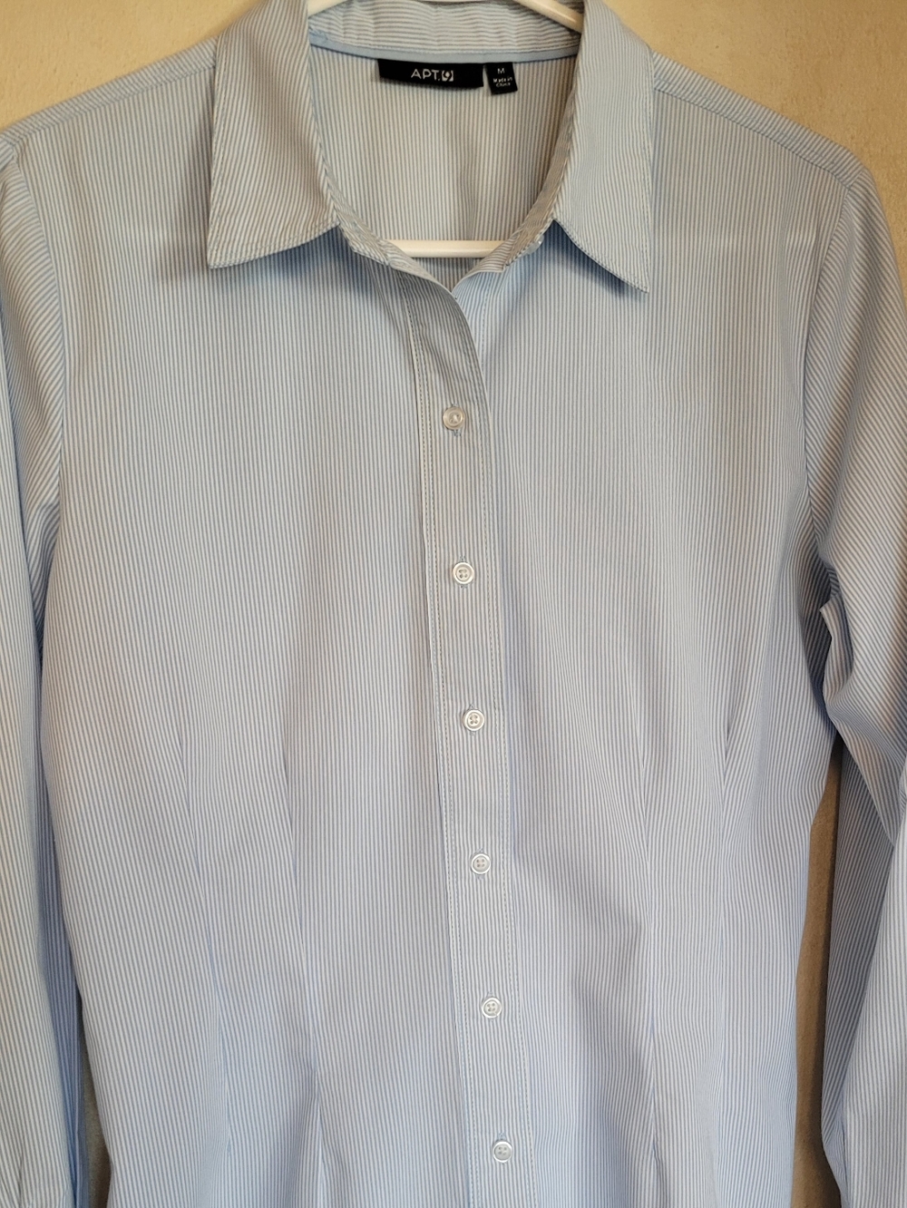 Classic Blue & White Stripe Button-down Excellent Condition